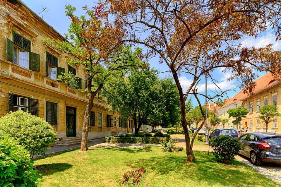 Schiller Apartment - Old Town 시비우 외부 사진